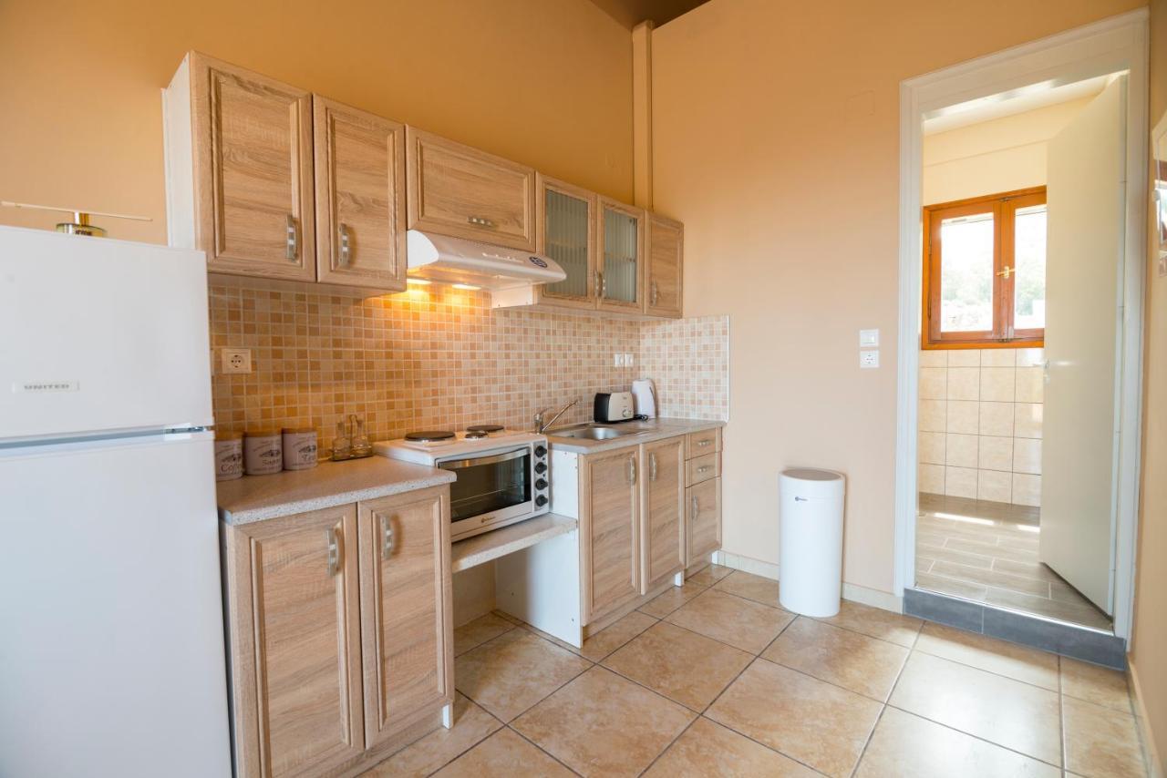 Ntamari Apartments Vathy  Zewnętrze zdjęcie